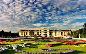 Дворец Шёнбрунн (Schönbrunn Castle) Дворец Шёнбрунн (Schönbrunn Castle)